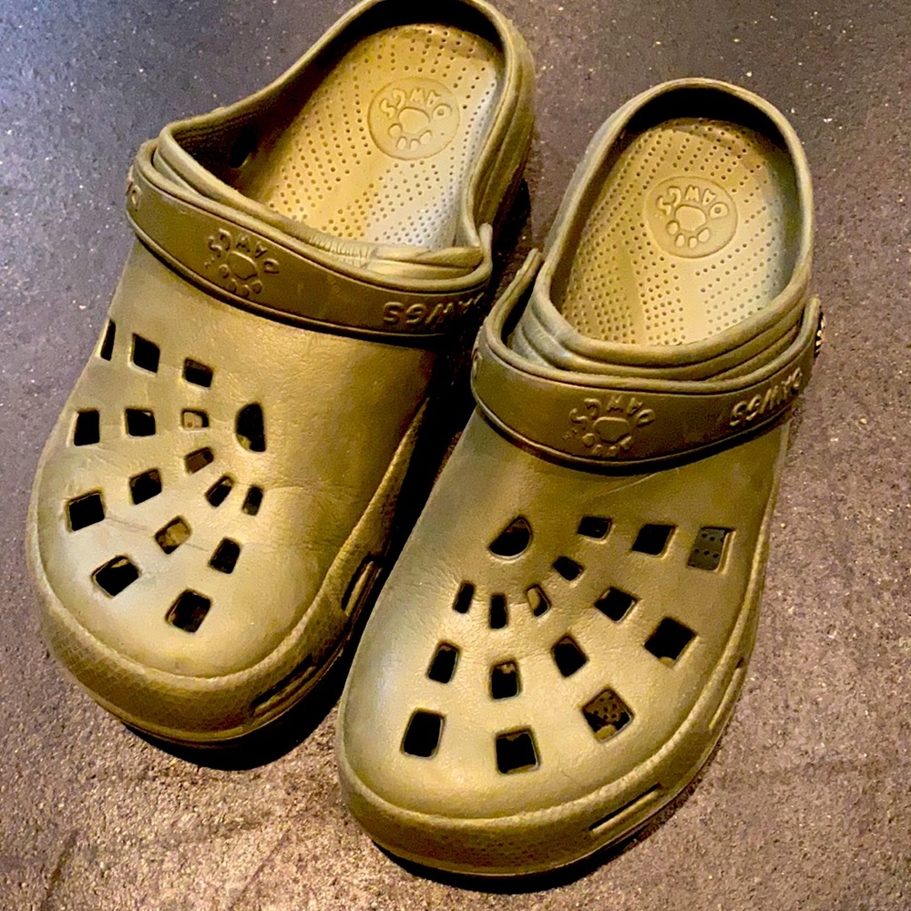 Men’s Army Green Dawg Clogs